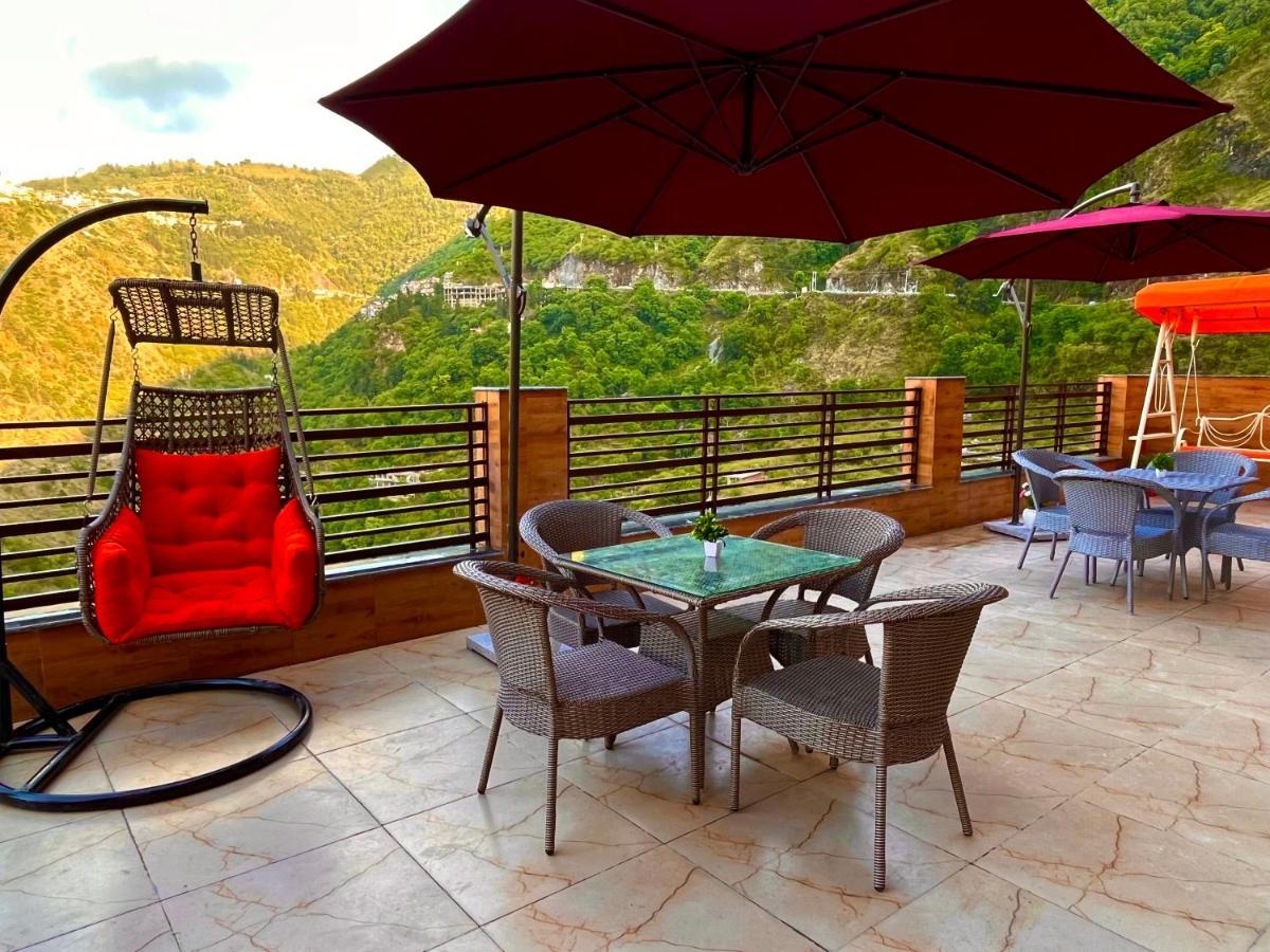 Doon Valley Resort, Мусори Екстериор снимка