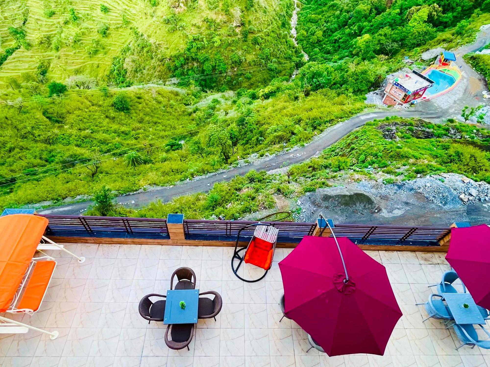Doon Valley Resort, Мусори Екстериор снимка